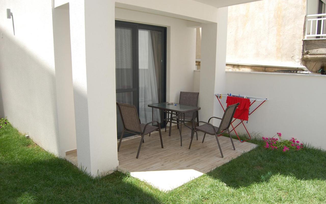 Sarti Holidays Daire Dış mekan fotoğraf